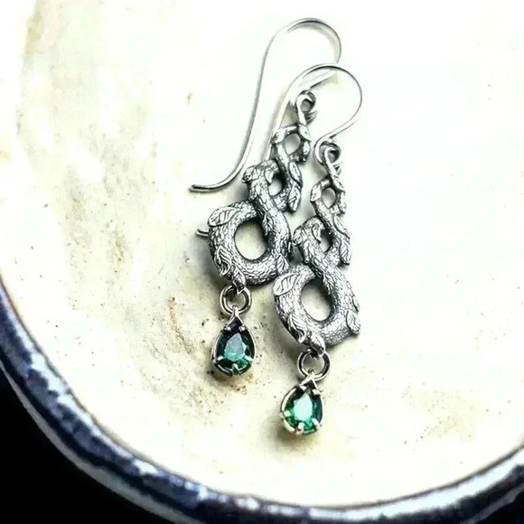 New Sterling Silver Emerald Vine Drop Earrings - Picture 1 of 3